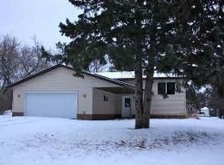 31042 Ash St, Pequot Lakes, MN 56472