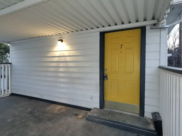 137 E Norwood Ct APT 7, San Antonio, TX 78212