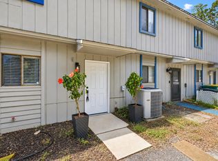 44 Berwick Cir APT 2, Shalimar, FL 32579