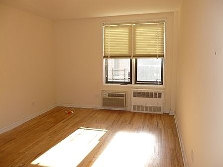 1st image of 14212 41st Ave APT 002E
