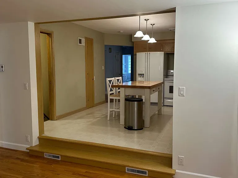 7803 W Cleveland Ave — Photo 10