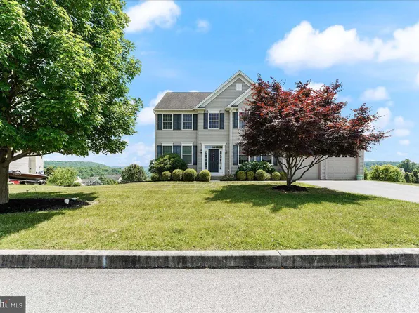 308 Dunbar Dr, Coatesville, PA 19320