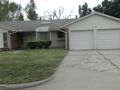 1420 Hollyhead Ter, Yukon, OK, 73099