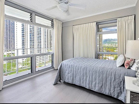 5th image of 2575 Kuhio Ave APT 1202