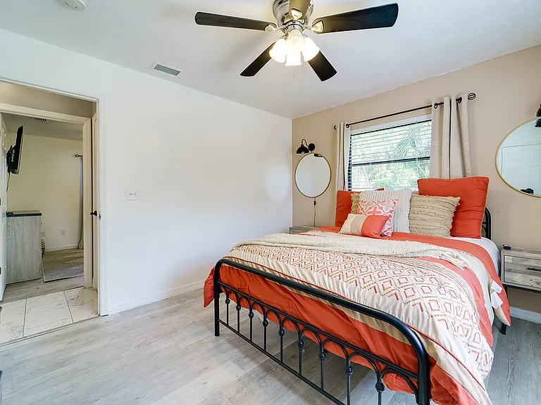 2822 Palomar St — Photo 27
