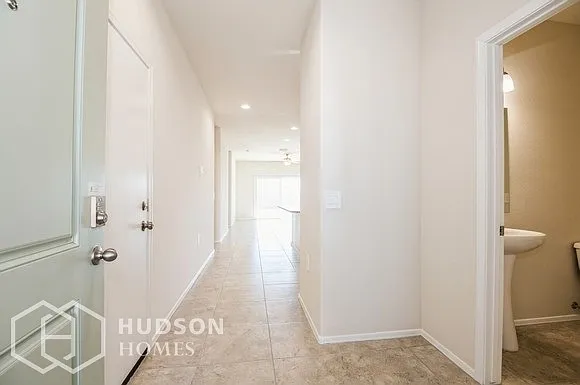 24375 W Wood St — Photo 4