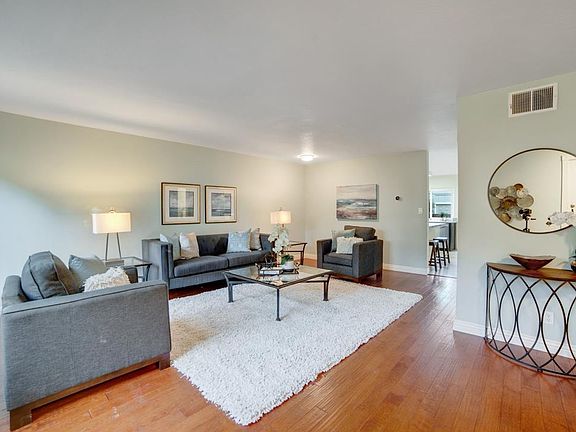 2nd image of 4567 Cimarron River Ct