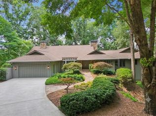 9415 Huntcliff Trce, Sandy Springs, GA 30350