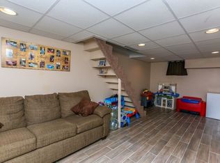 334 Amosland Rd, Holmes, PA 19043