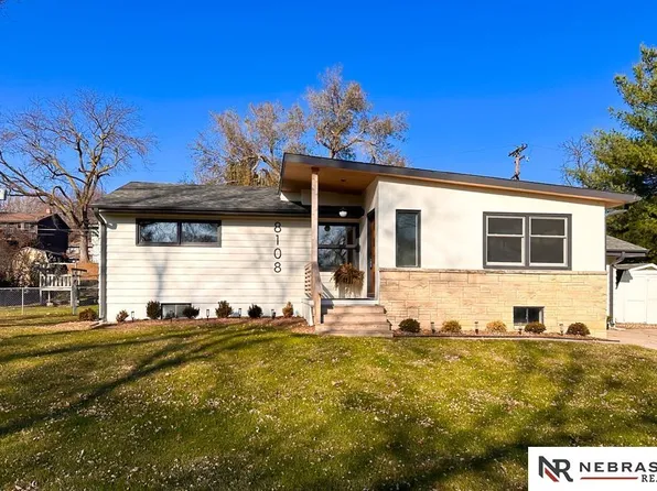 8108 Evans St, Omaha, NE 68134