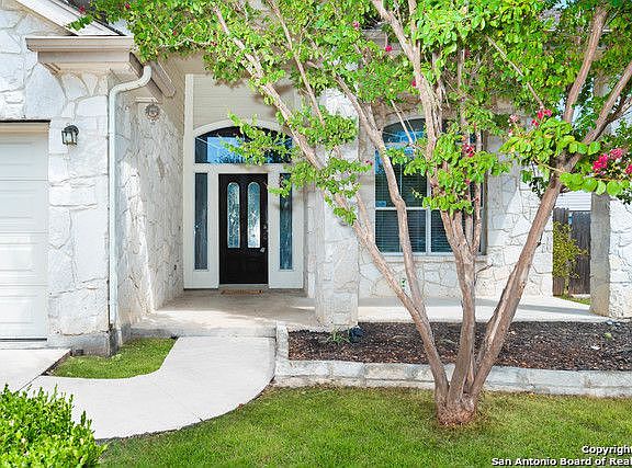 4th image of 24218 Balcones Gate