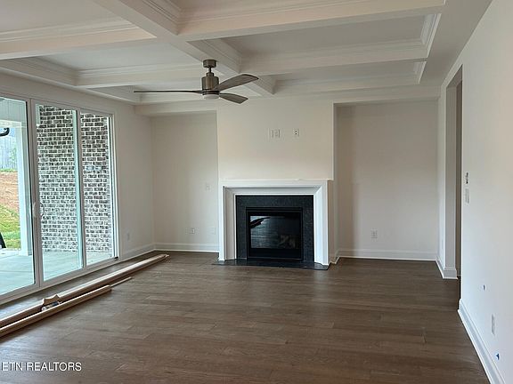 3rd image of 2239 Willow Leaf Ln
