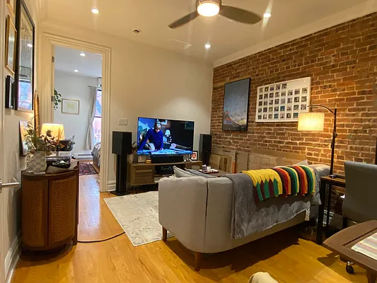 Rented by Oxford Property Group | media 14