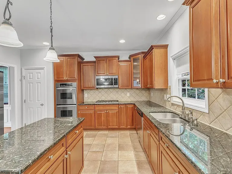 9301 Perini Ct — Photo 10