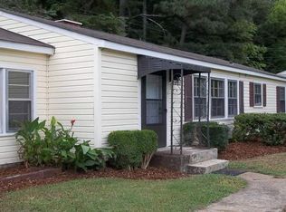 1708 Henry St, Guntersville, AL 35976