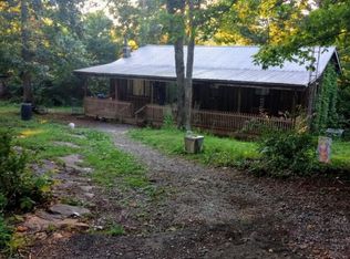 886 Arthur Rd, Cumberland Gap, TN 37724