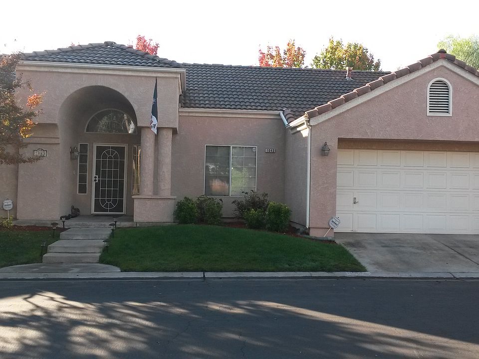 1st image of 1043 E Freedom Ave