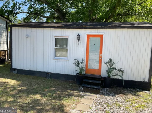 6052 Pine St, Austell, GA 30106