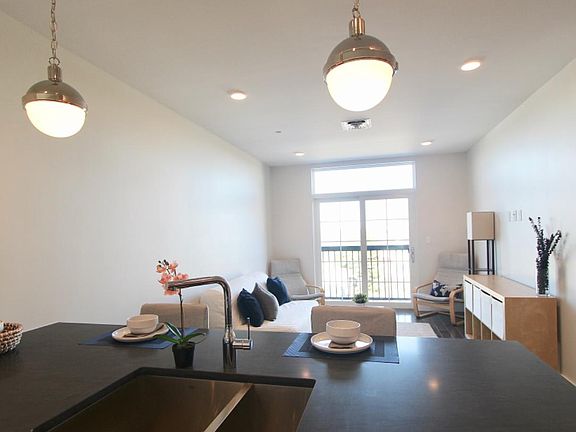 2nd image of 434 McGrath Hwy #507