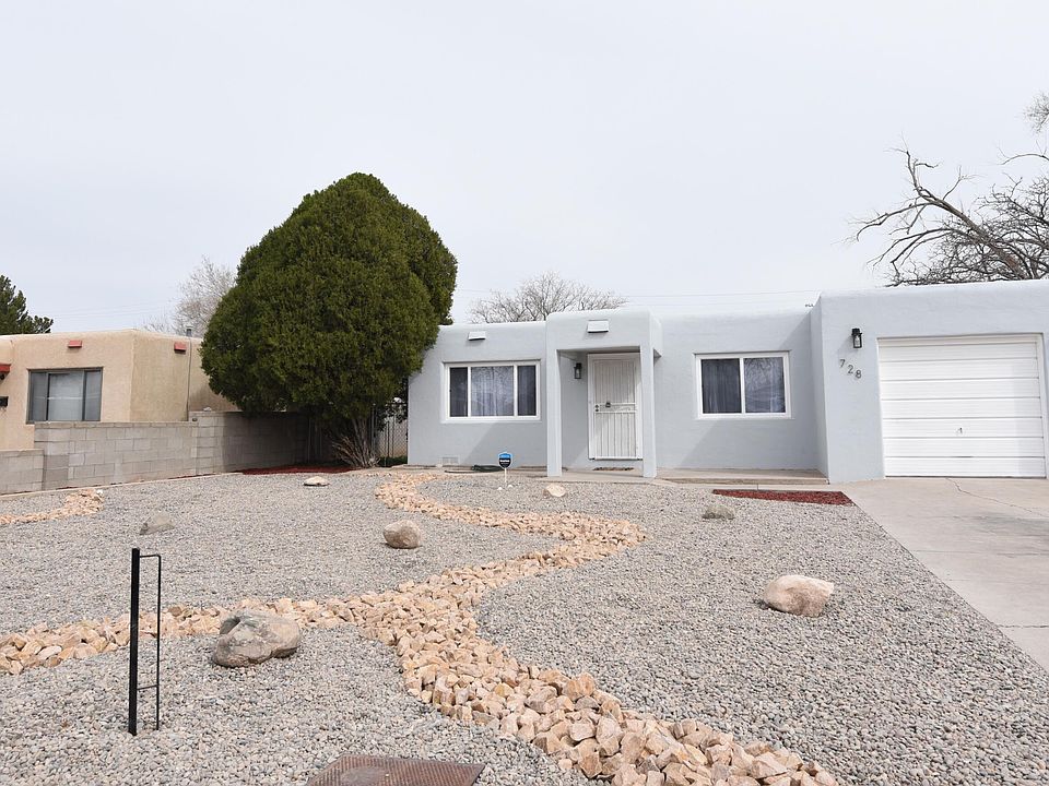 1st image of 728 Cagua Dr SE