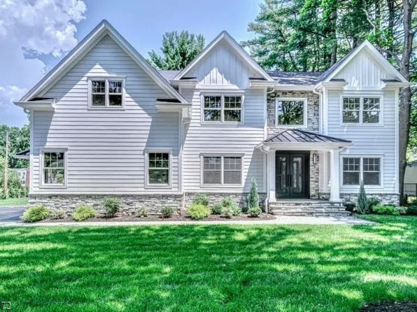 2 Felch Rd, Florham Park Boro, NJ 07932