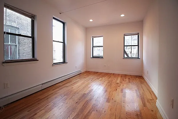 Rented by Next Door Realty NYC | media 20