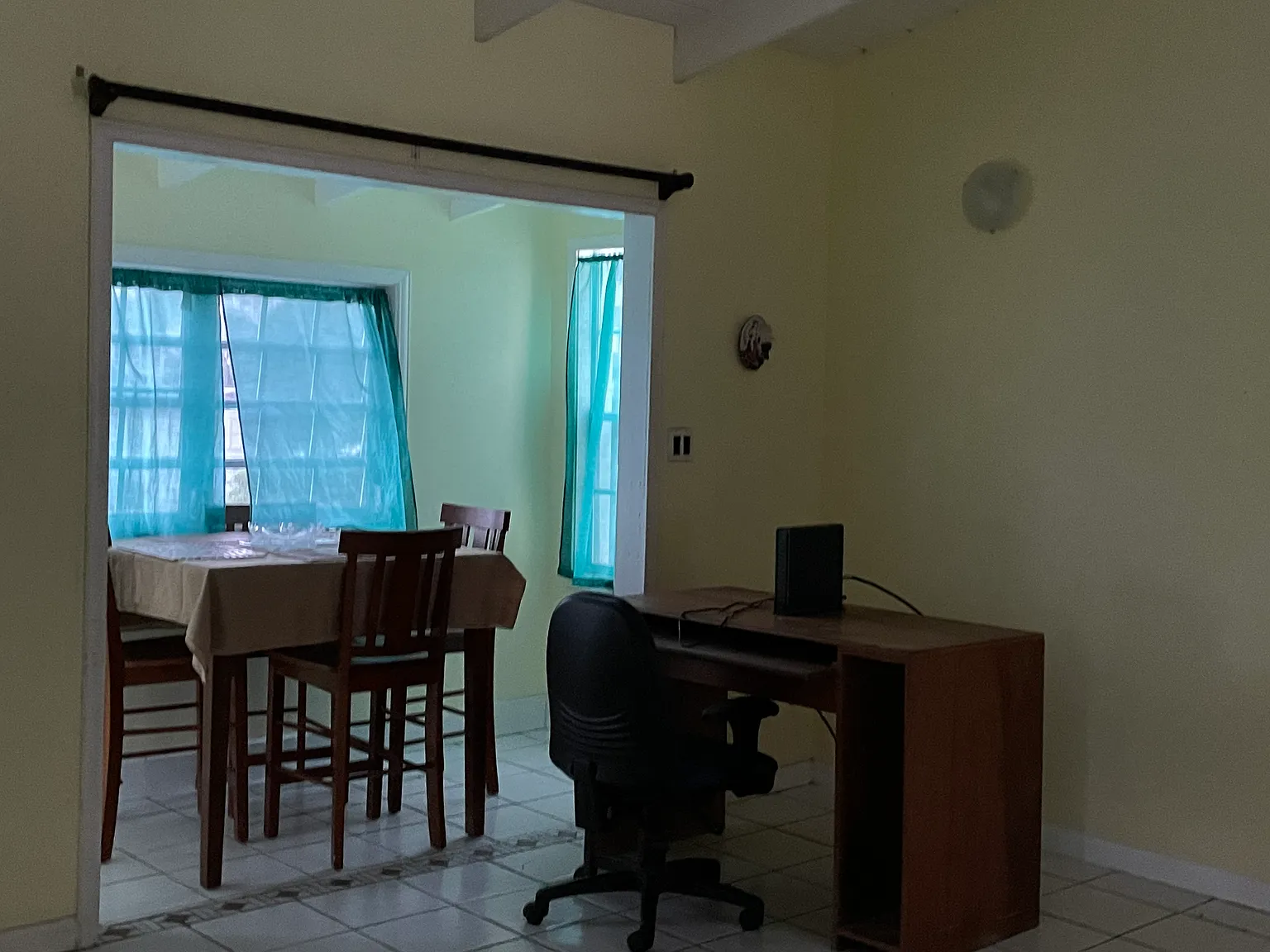 2 bed, 1200 sqft, $1,975 — Photo 3