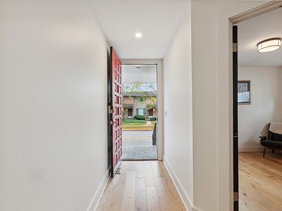 3rd image of 372 W Brown St #3