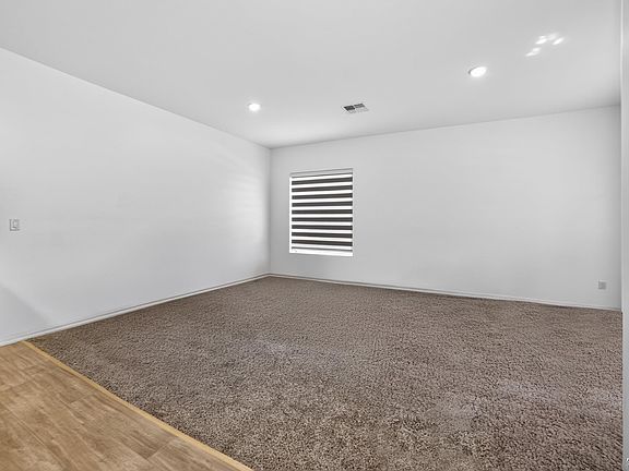 3rd image of 3320 W 36th St