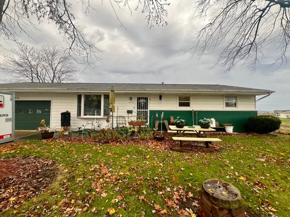 1649 Carolina Dr, Rantoul, IL 61866