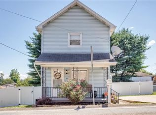 832 Main St, Harwick, PA 15049
