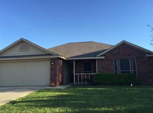 311 Apache Trl, Alvarado, TX 76009