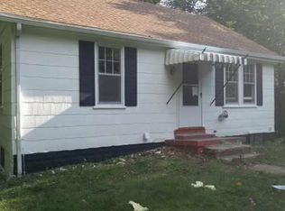 10025 S Road Ln, Fairview Heights, IL 62208