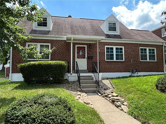 2nd image of 1706 Darst Ave