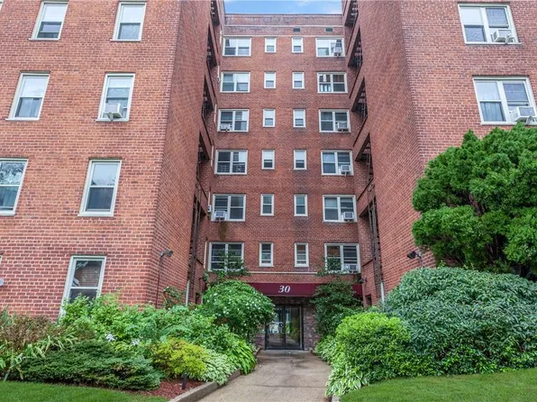 30 N Broadway #5C, White Plains, NY 10601