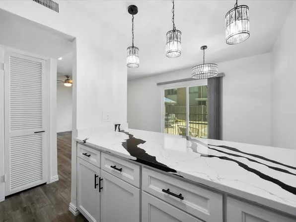 4011 Cole Ave APT 111, Dallas, TX 75204