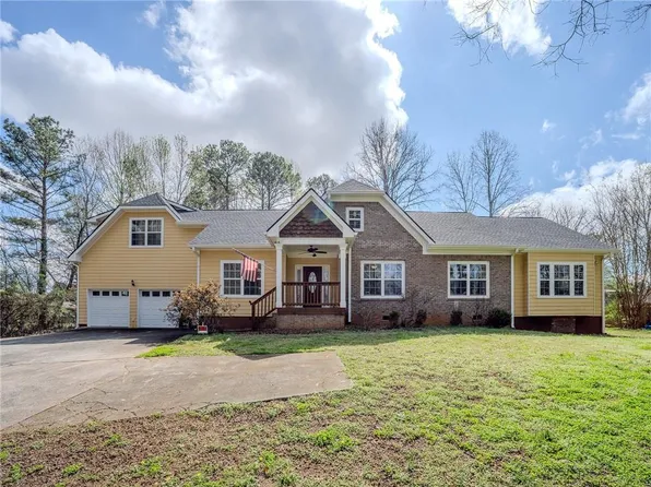 4050 Old Fairburn Rd, Atlanta, GA 30349