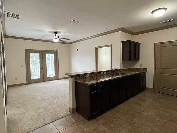 3rd image of 1100 SW 6th Ave #9d6ccb062