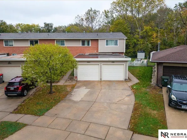 2323 Wildwood Pl, Lincoln, NE 68512