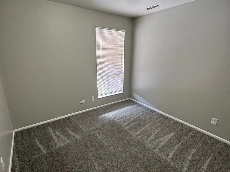 Eastridge — Photo 21
