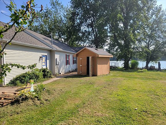 5th image of 3283 W Shoreline Dr