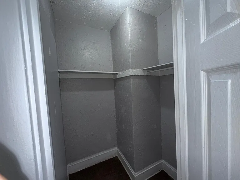 1374 West Blvd — Photo 39