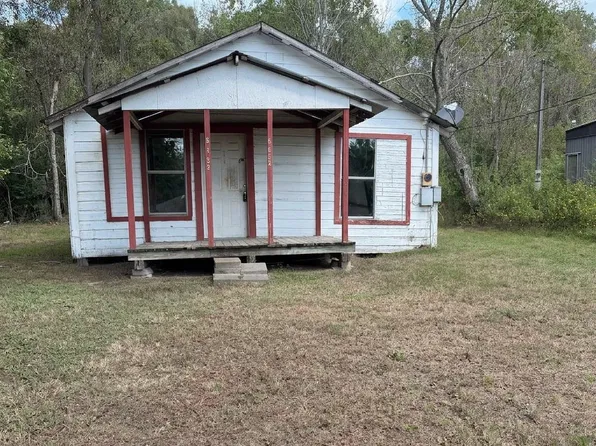 5932 N Fm 1486 Rd, Montgomery, TX 77356