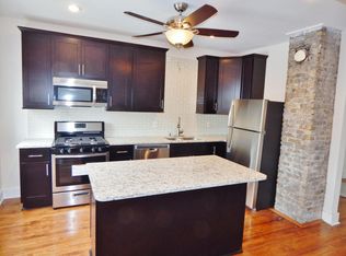 1711 E Riverside Pl, Milwaukee, WI 53211