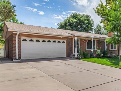 2112 S Olathe Street, Aurora, CO, 80013