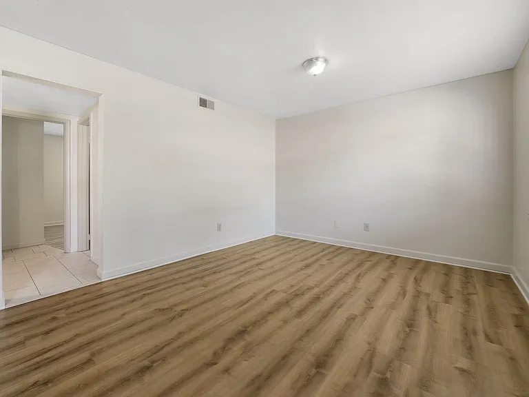 Piedmont Terrace — Photo 32