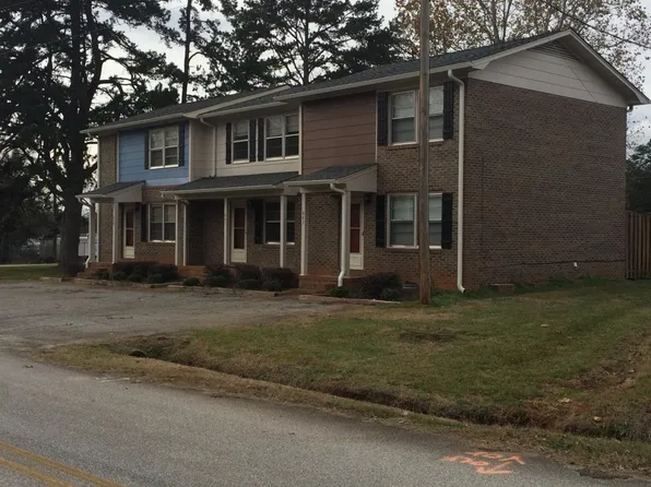 861 Whitworth Cir #861, Seneca, SC 29672