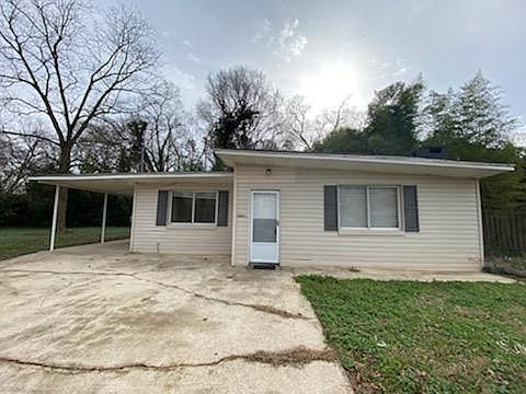 1st image of 2261 Avondale Dr
