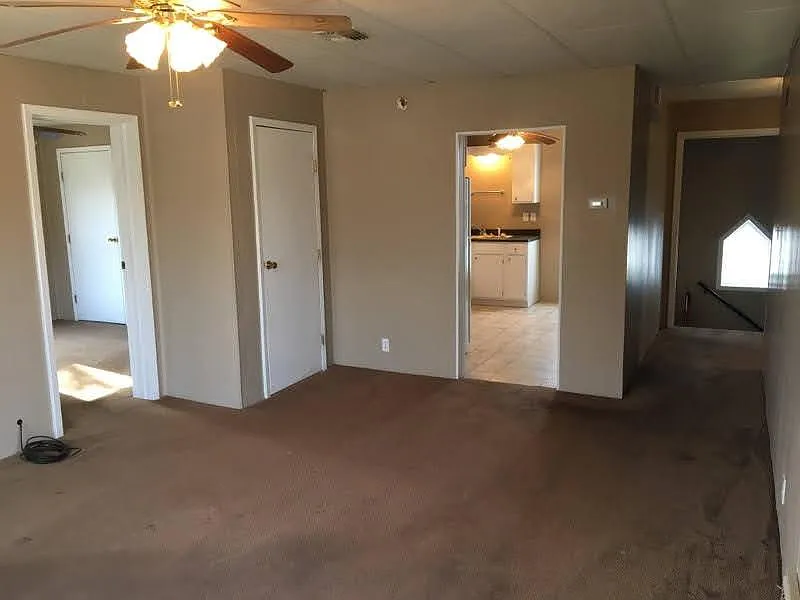2 bed, $825 — Photo 3