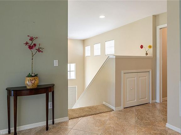 4th image of 5885 Three Iron Dr Unit 1104